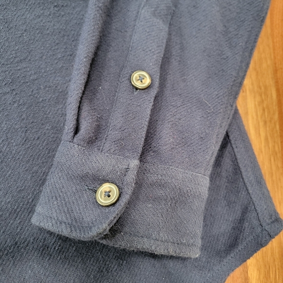 Aéropostale Navy Blue Long Sleeve Button Front Flannel Shirt Size Medium - Picture 5 of 7